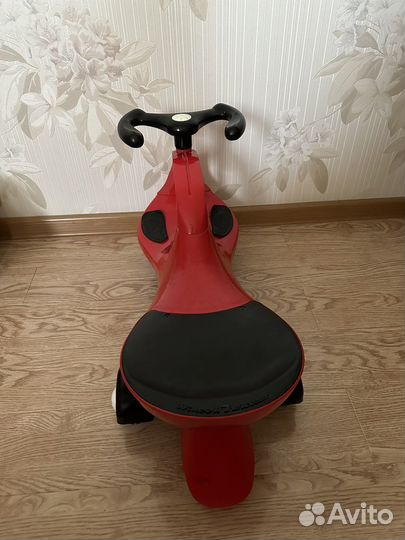 Машинка-каталка Wincell Twistcar