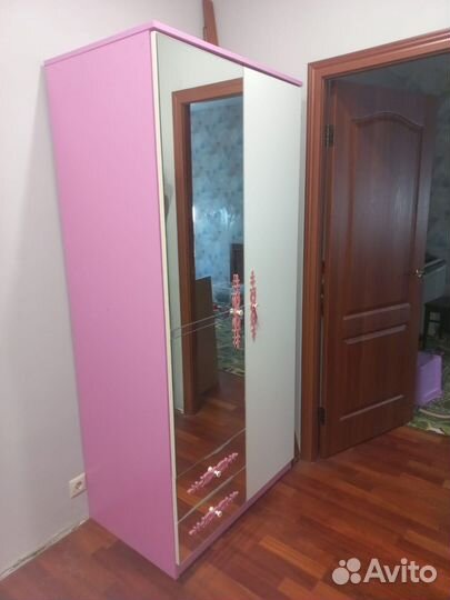 Детская мебель для девочки