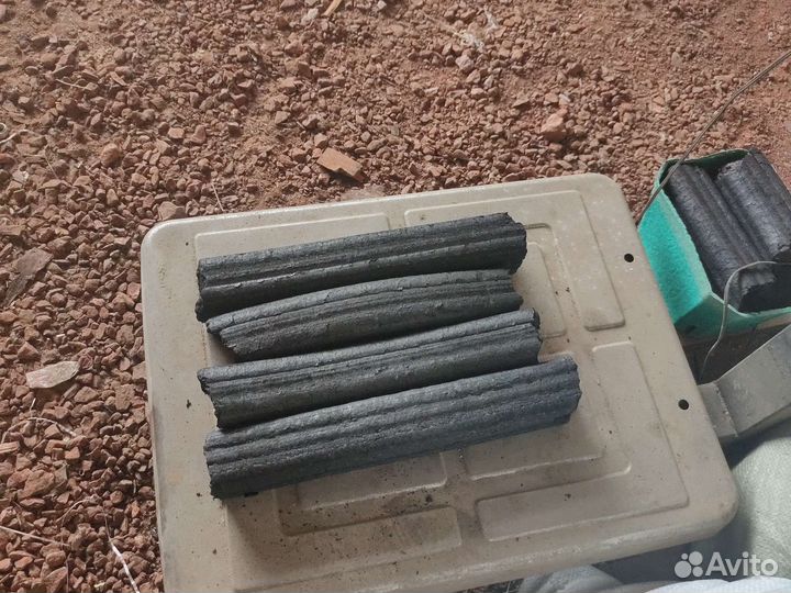 Древесный уголь для шашлыка Pinikay,цена за 1 кг