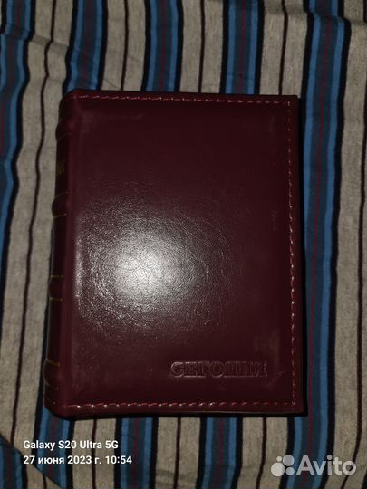 Продам фотоальбомы новые 100 фото