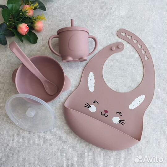 Комплект посуды новый