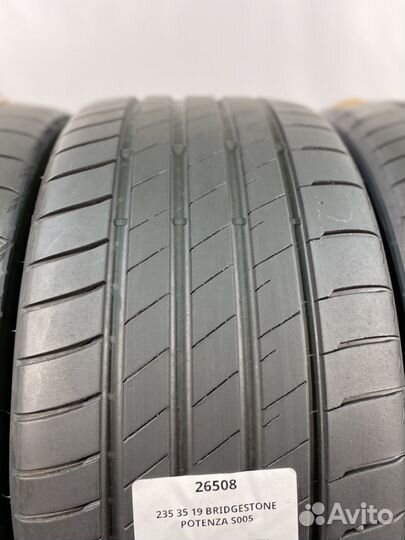 Bridgestone Potenza S005 235/35 R19 88Y