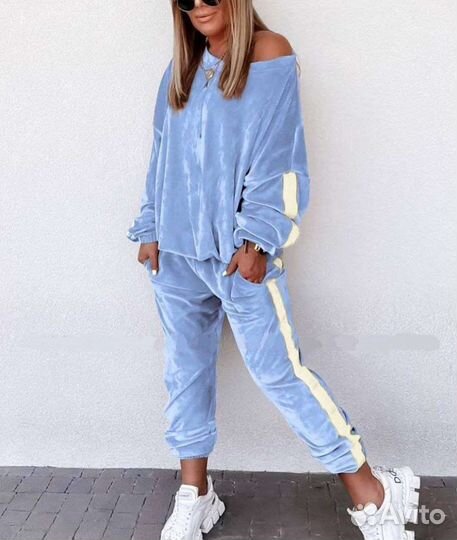 Спортивный костюм