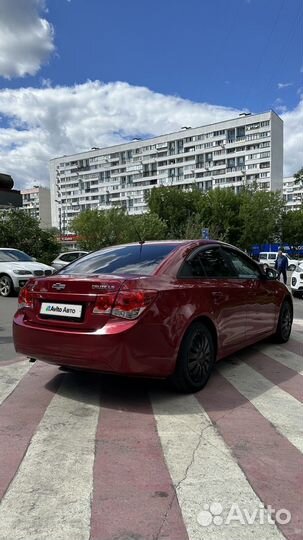 Chevrolet Cruze 1.6 AT, 2010, 231 600 км