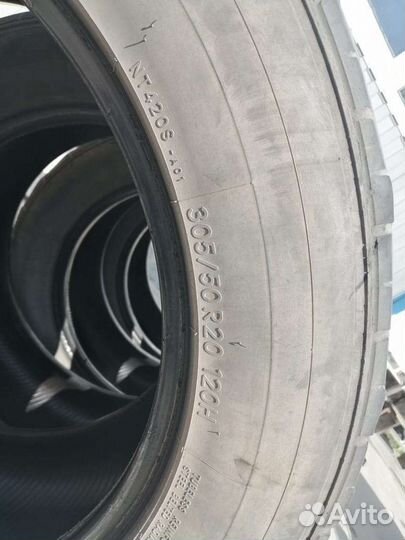 Nitto NT420S 305/50 R20