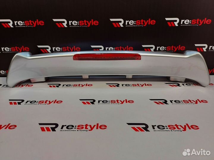 Спойлер на крышу Land Cruiser Prado 95 серебро