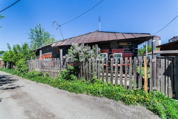 Дом 48 м² на участке 3,6 сот.