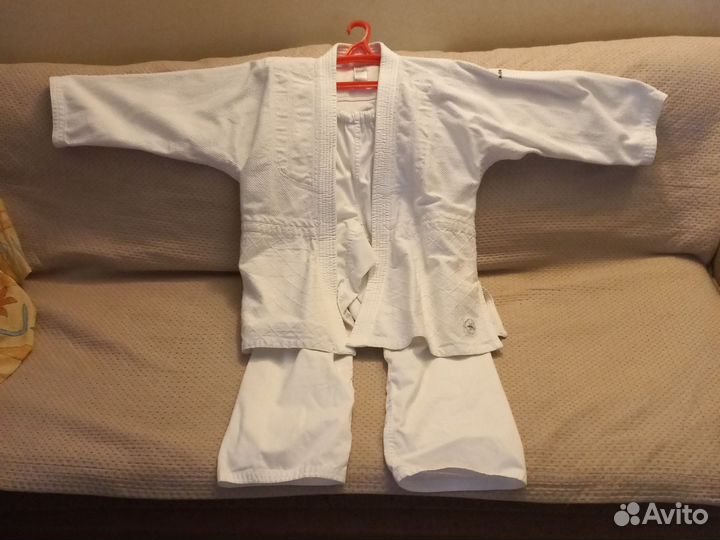 Кимоно с 2 поясами в комплекте