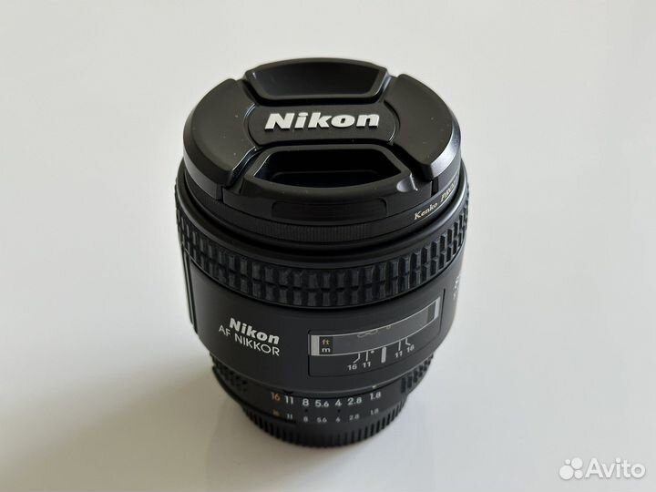 Объектив Nikon 85 mm 1.8D Nikkor