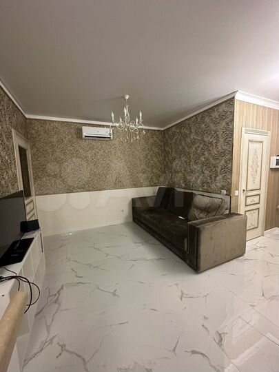 2-к. квартира, 40 м², 20/25 эт.