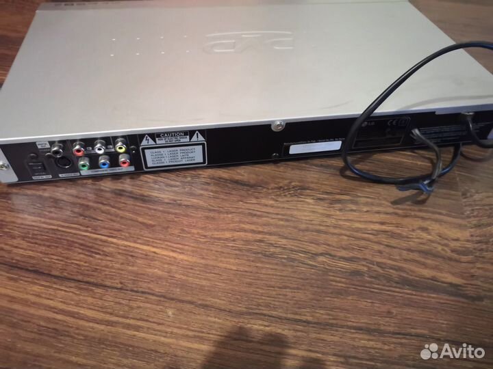 DVD плеер LG DK377 с караоке