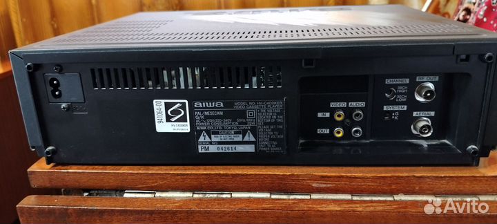 Видеомагнитофон aiwa hv - c400ker