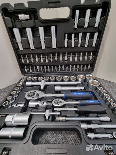 Набор инструментов для авто новый