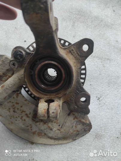 Кулак поворотный левый Chery Amulet