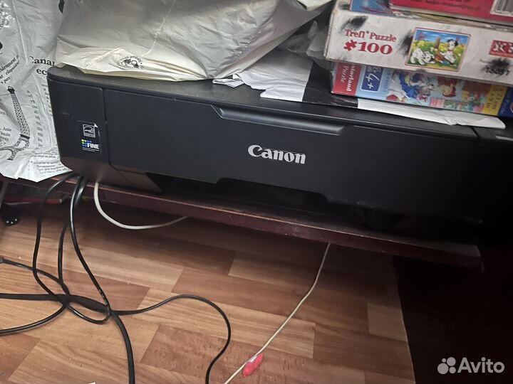 Принтер цветной Canon