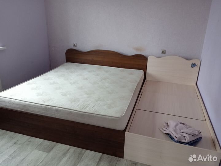 Кровати 2 штуки самовынос