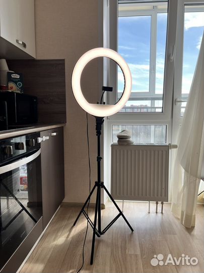 Кольцевая лампа Model: M-45