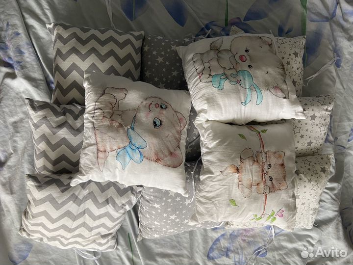 Бортики в кроватку