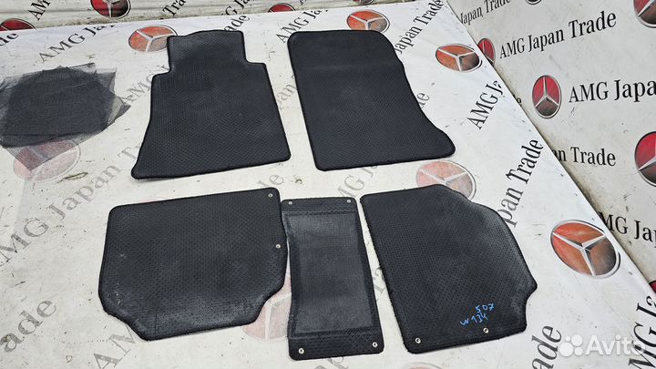 Коврики салонные на Mercedes-Benz W124 E