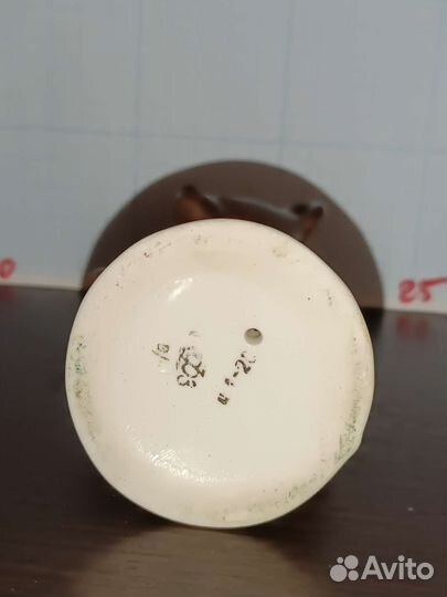 Медведь стоит лфз