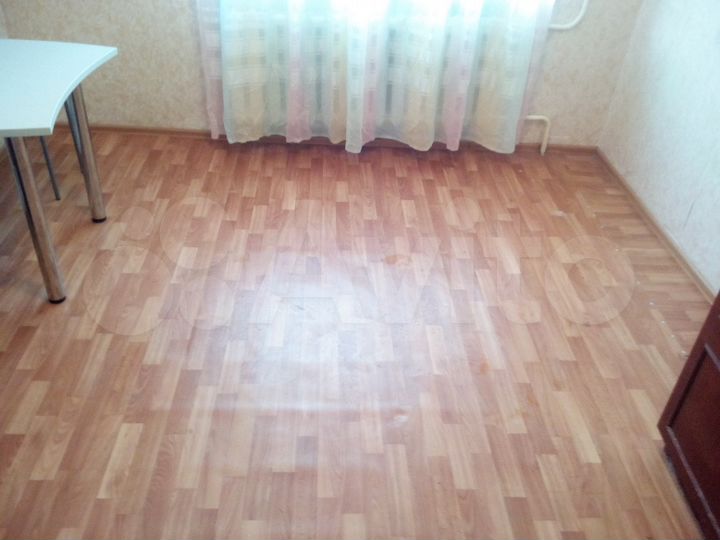 Комната 13 м² в 1-к., 4/5 эт.