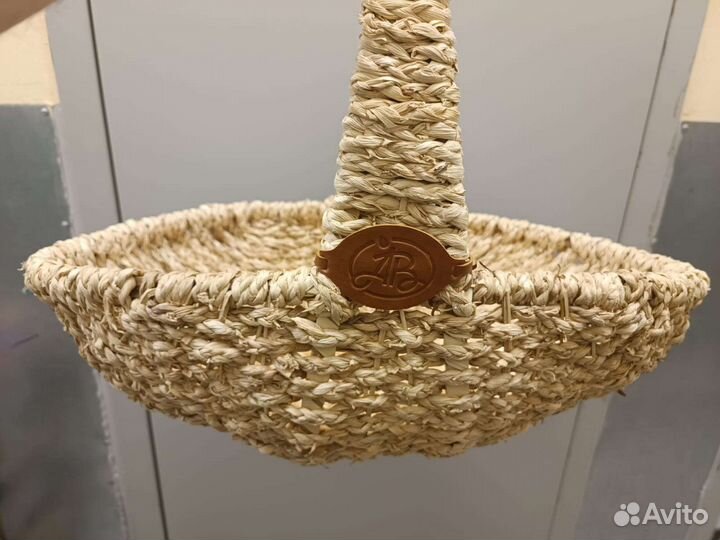 Корзина плетеная