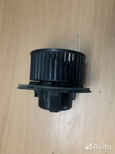 Моторчик печки vw passat b6