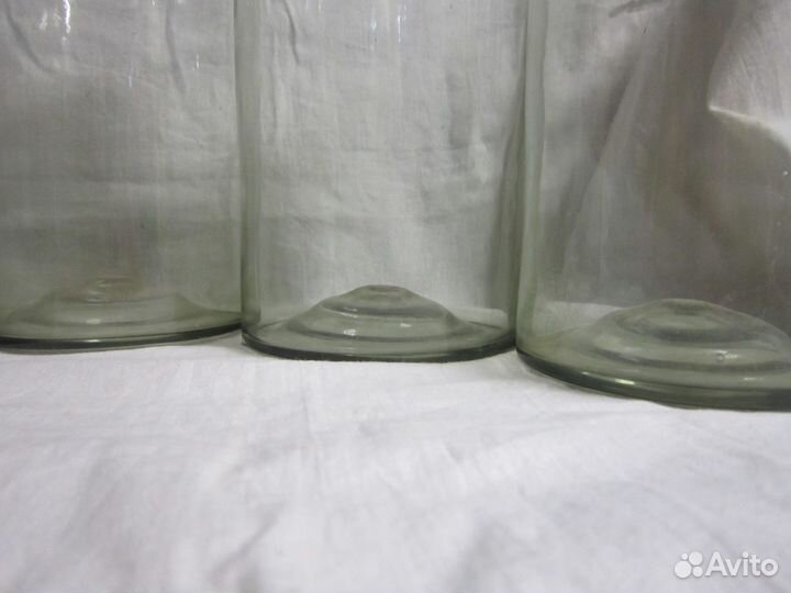 Старинные бутылки, четвертушки 5 штук