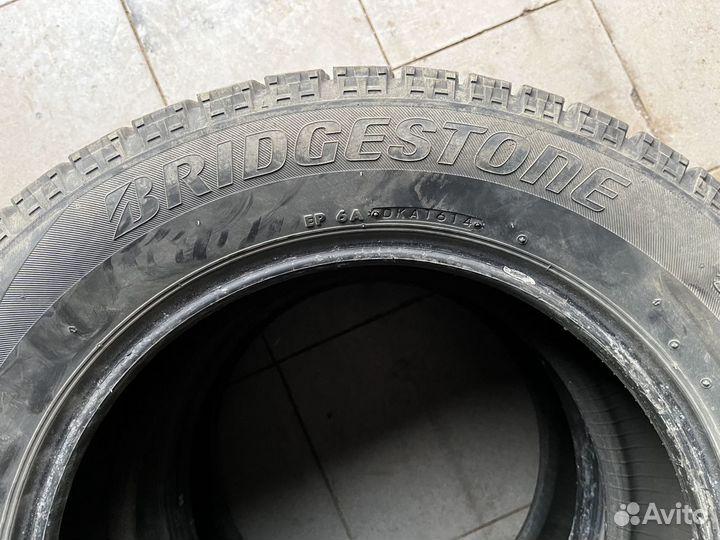 Bridgestone Blizzak VRX 225/55 R16 92S