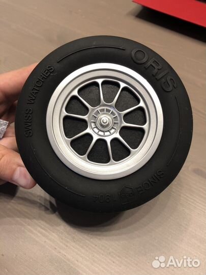 Часы oris