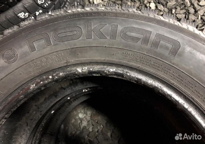 Nokian Tyres Hakkapeliitta 4 235/60 R16