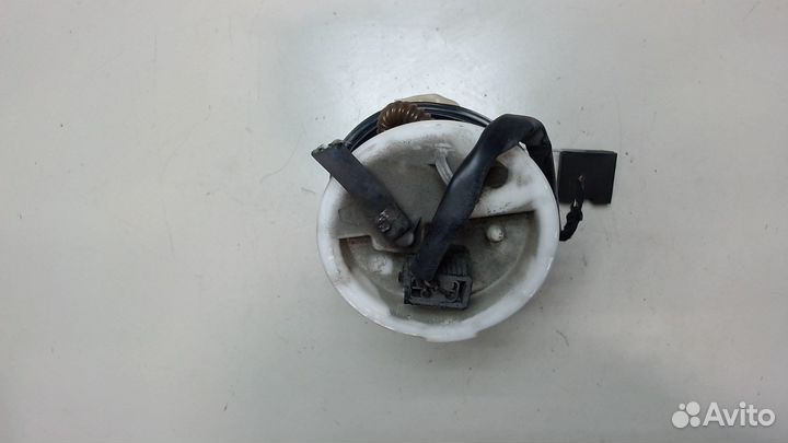 Насос топливный электрический BMW 3 E46, 2003