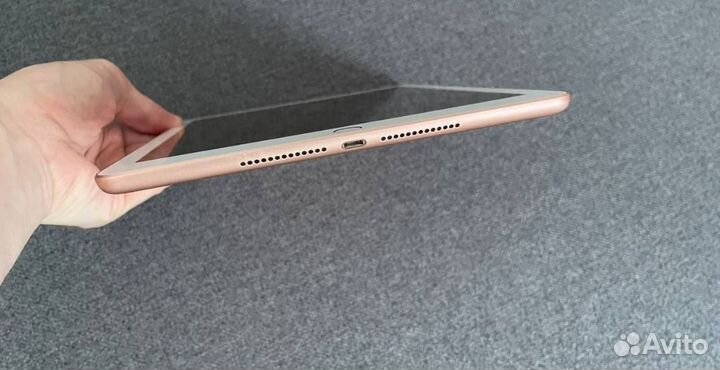 iPad 6 поколения