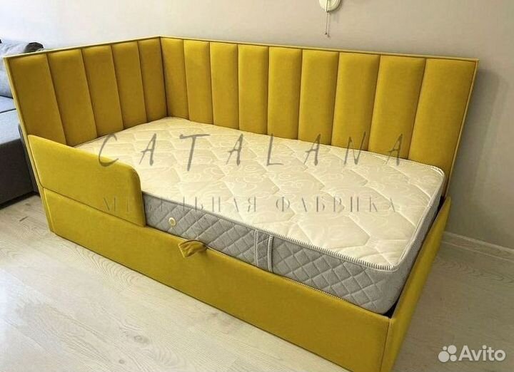 Детская кровать с мягкими бортиками