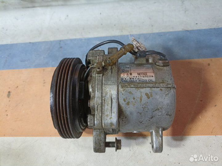 Компрессор кондиционера Suzuki Jimny