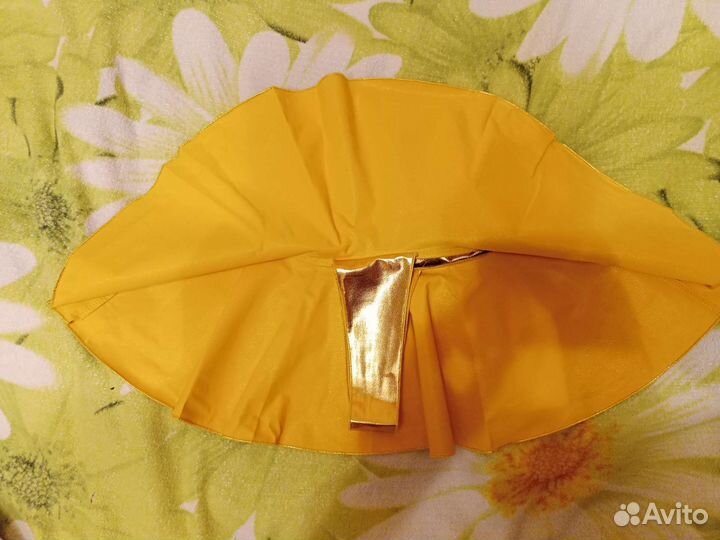 Юбка с трусиками новая