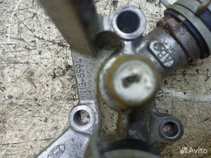 Фланец системы охлаждения Ford Fiesta fxja 2008