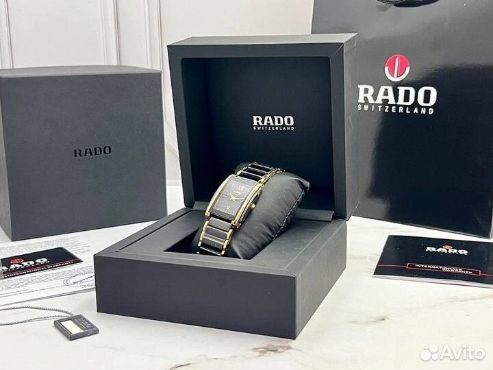 Часы Rado в фирменной коробке