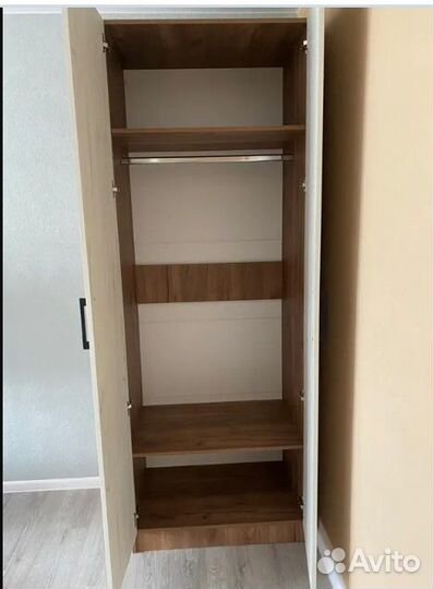 Шкаф распашной 0,8 метра