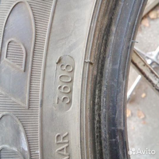 Goodyear UltraGrip Extreme 205/55 R16