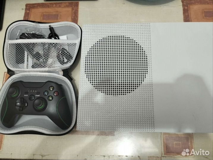 Xbox one s 1tb