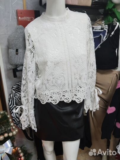 Блузка женская нарядная белая пудровая