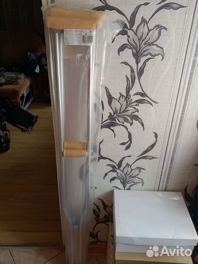 Костыли новые