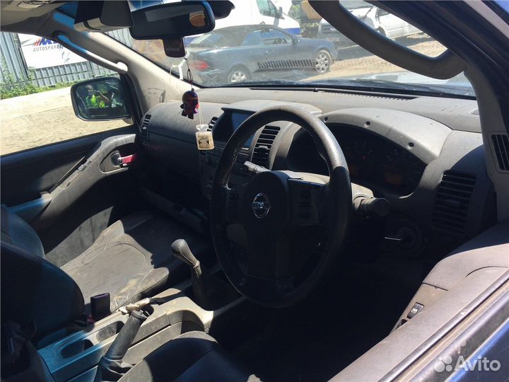 Разбор на запчасти Nissan Navara