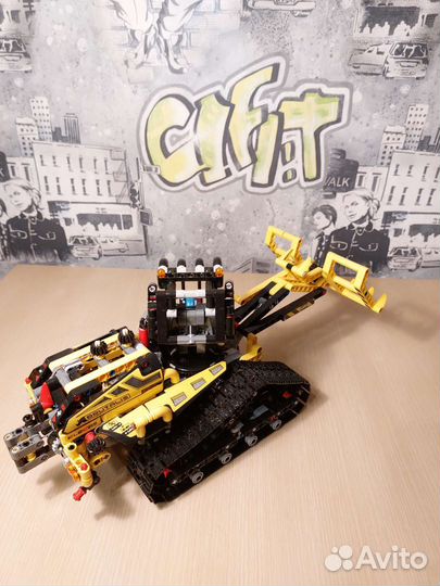 Lego technic трактор в собранном виде