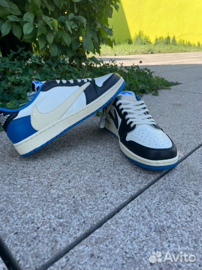 Кроссовки Nike Air Jordan 1