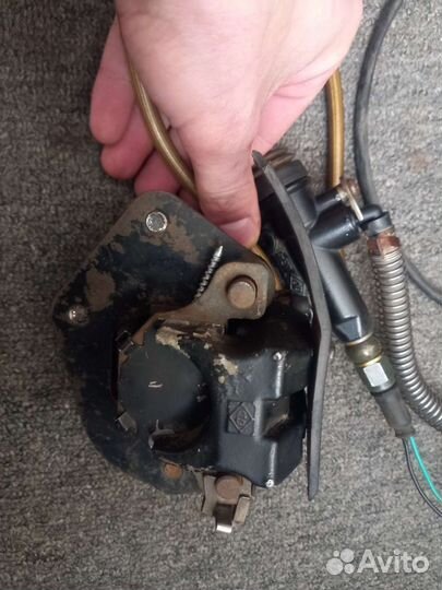 Задний тормозной супорт irbis gr250