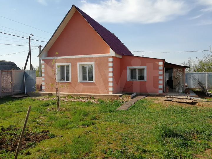 Дом 56 м² на участке 6 сот.