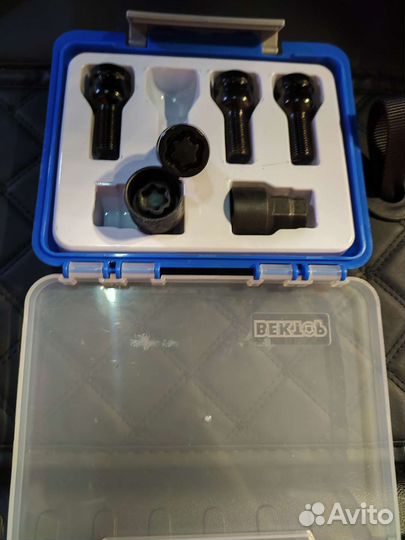 Секретные болты