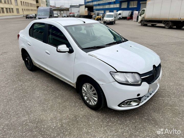 Renault Logan 1.6 МТ, 2016, битый, 195 000 км
